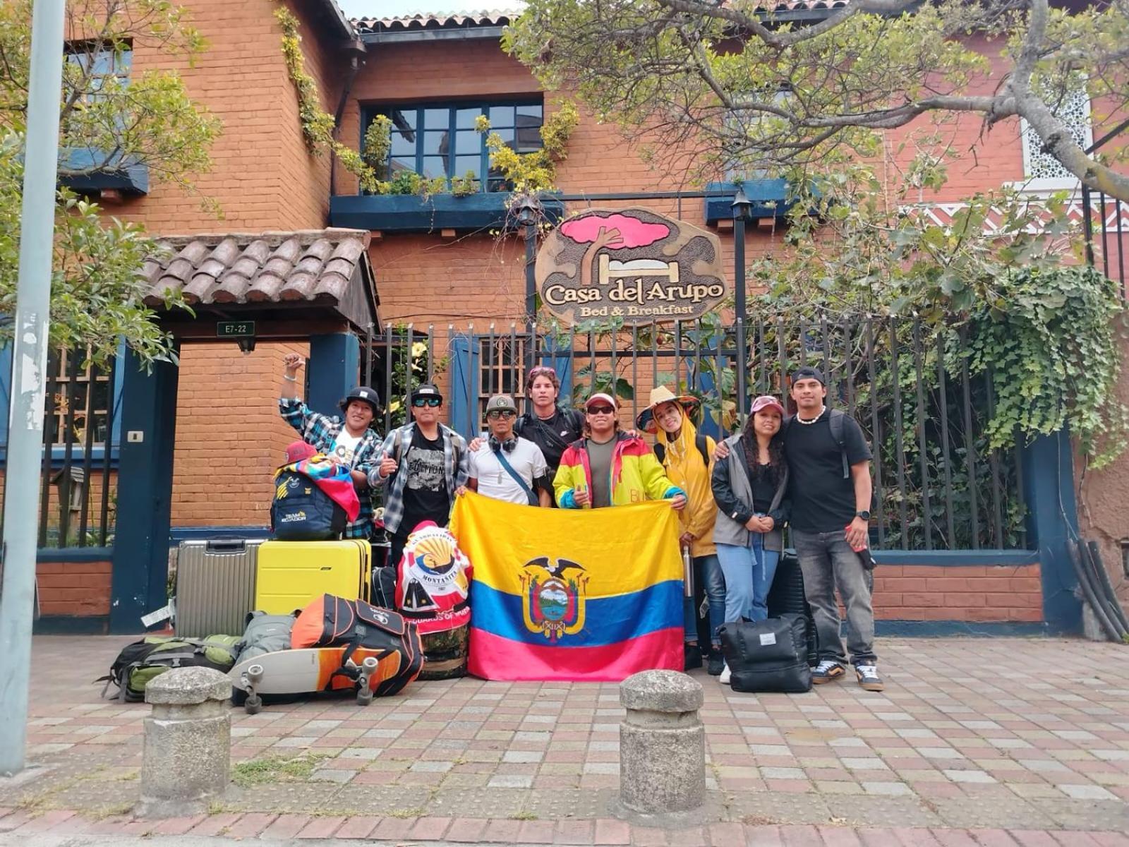 Casa Del Arupo Vandrarhem Quito Exteriör bild